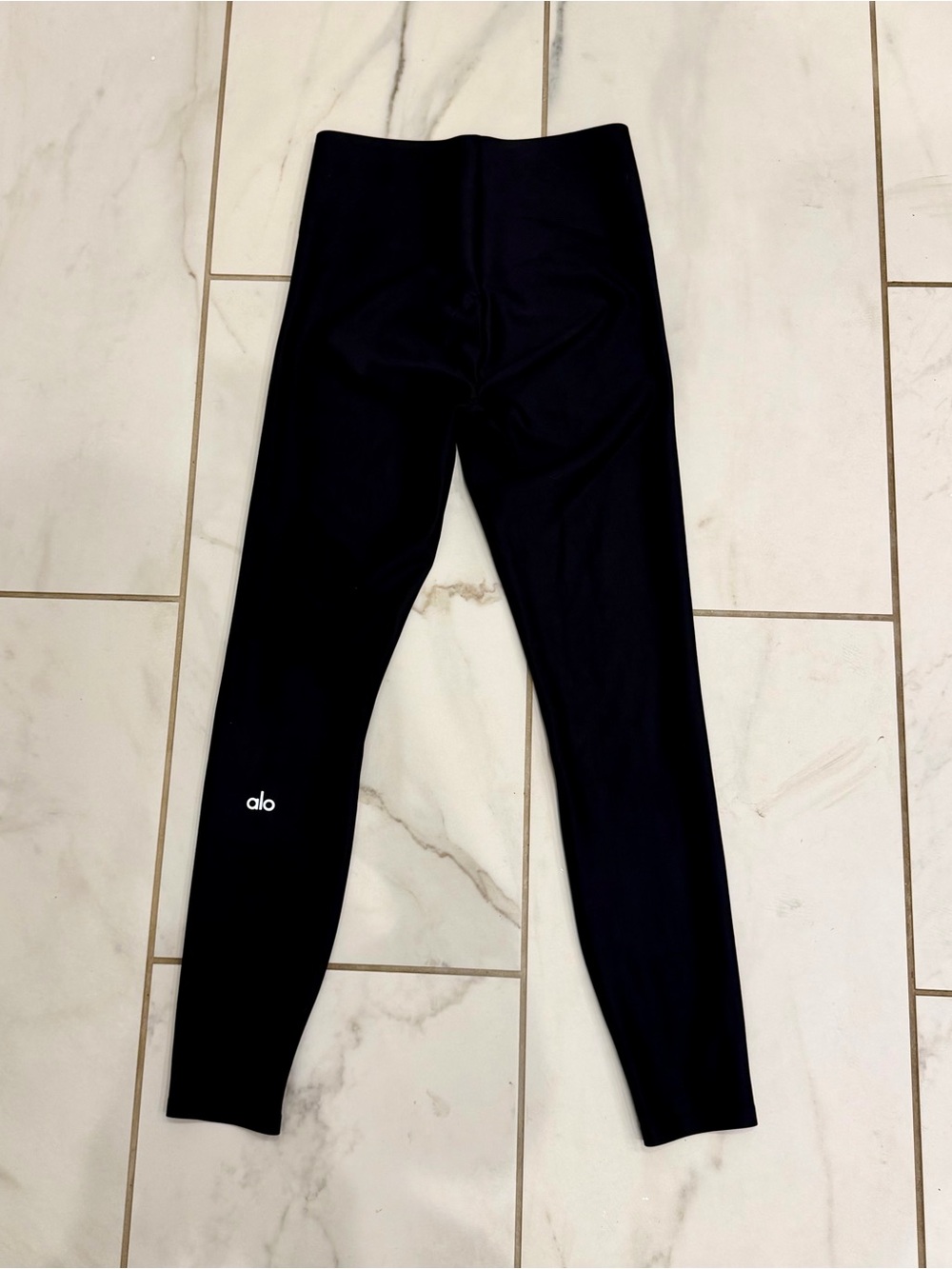 Like New Alo Airlift High-Waist Sleek Leggings - Picture 3 of 4